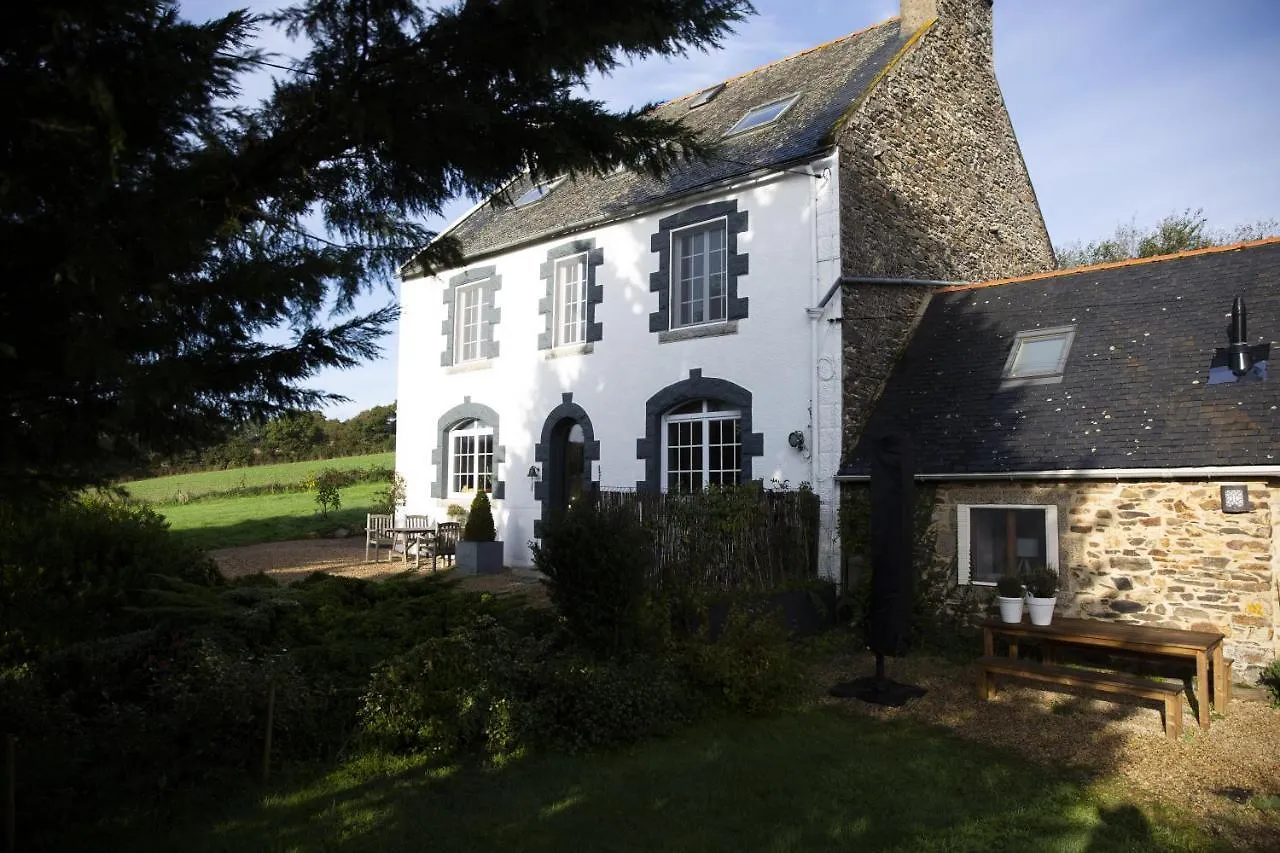 Bed & Breakfast La Colline Des Renards Chambres Locmaria-Berrien