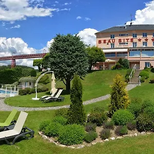 Beau Site Hotel Loubaresse (Cantal)